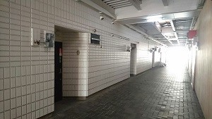 前)入口